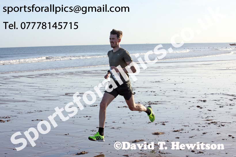 Blyth Sands Handicap Race. Photo:  David T. Hewitson/Sports for All Pics